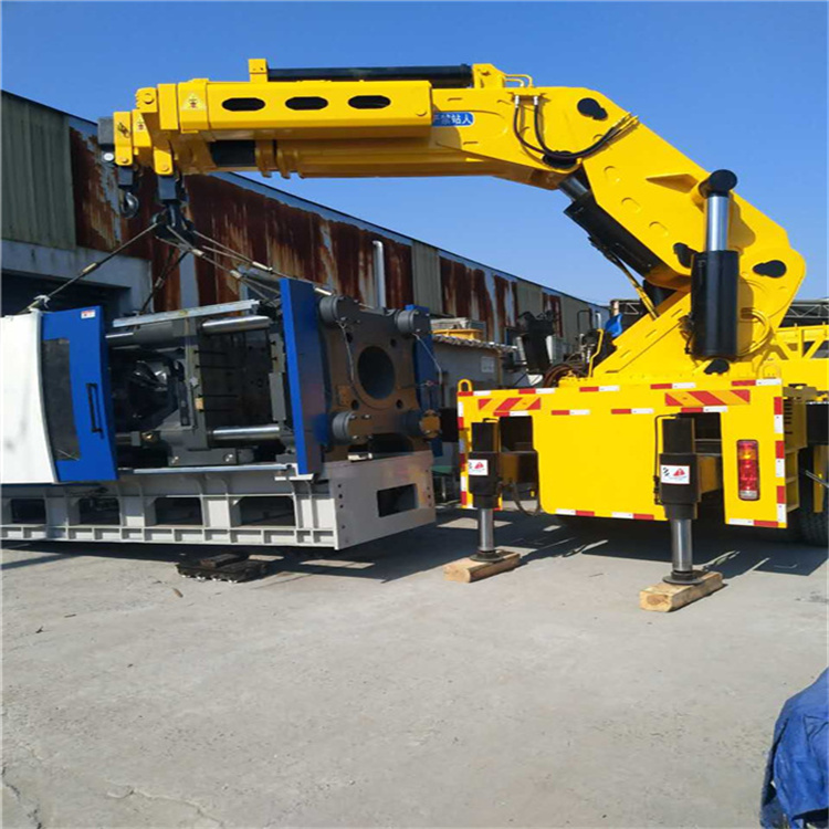 色达 大吨位折臂吊出租费用解析：一小时租赁多少钱