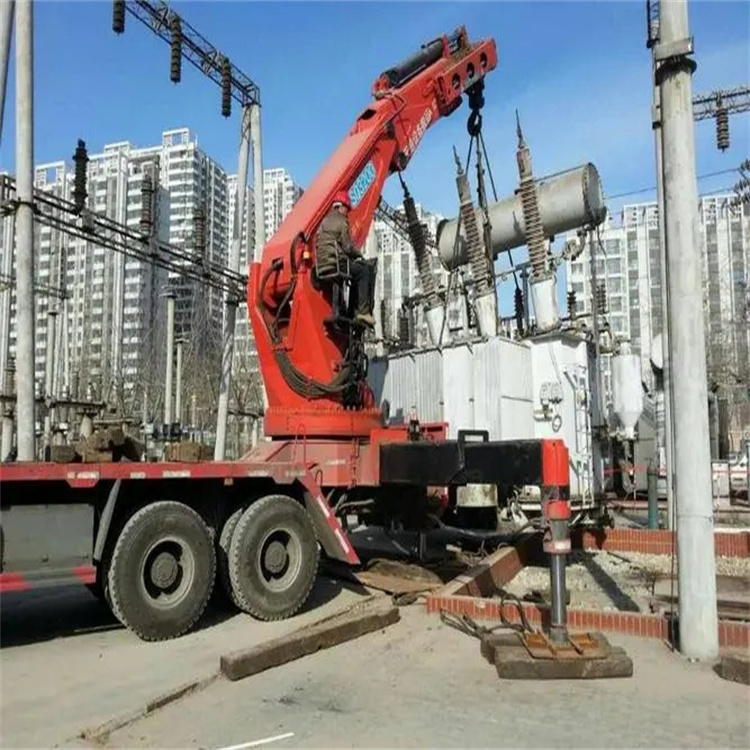 色达就近吊车出租|工地厂房吊装设备租赁|24小时高效响应