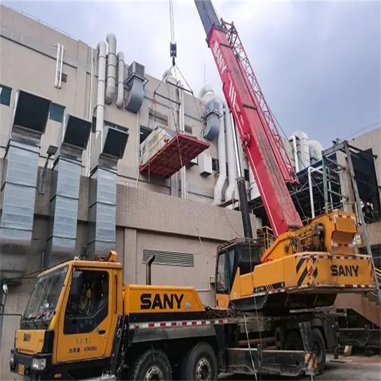 色达租赁大型汽车吊，助力工程项目高效进行