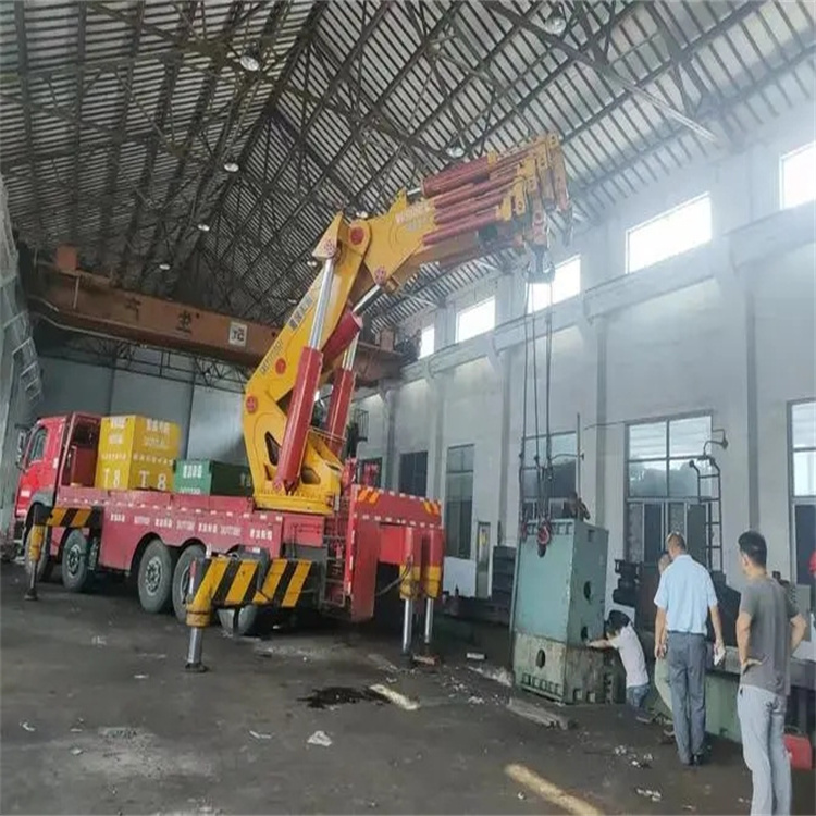 色达速查！附近自卸吊车租赁电话及租赁全攻略