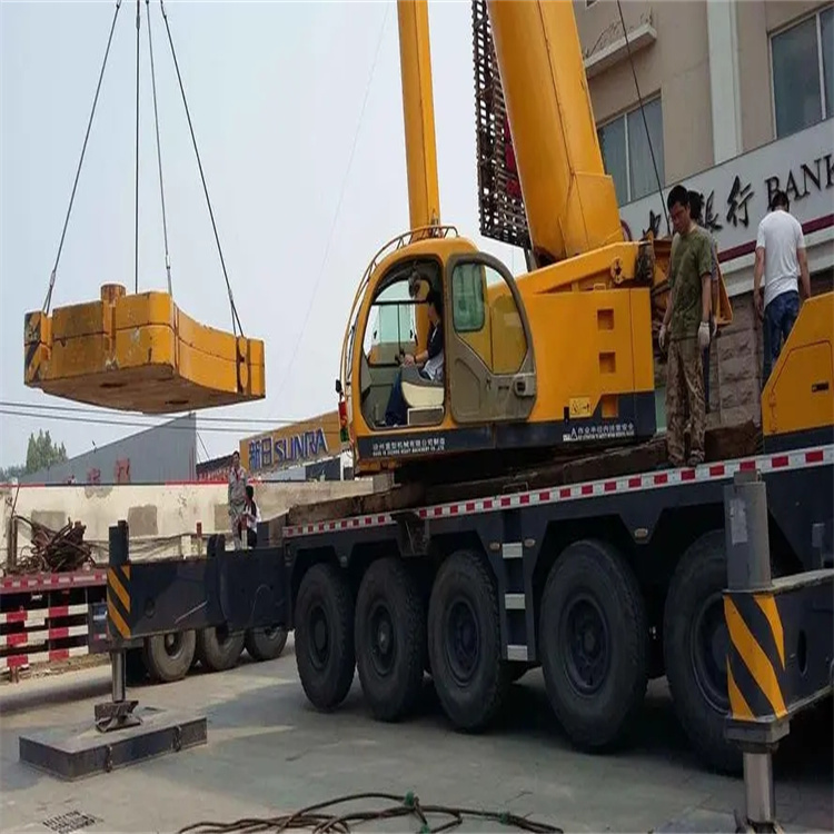 色达吊车怎么吊玻璃